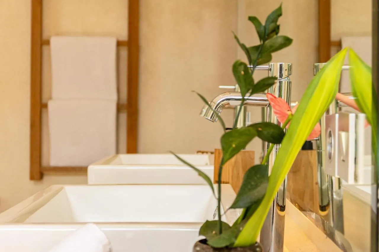 Promo 4 Bd Spacious Villa In Strategic Location Seminyak