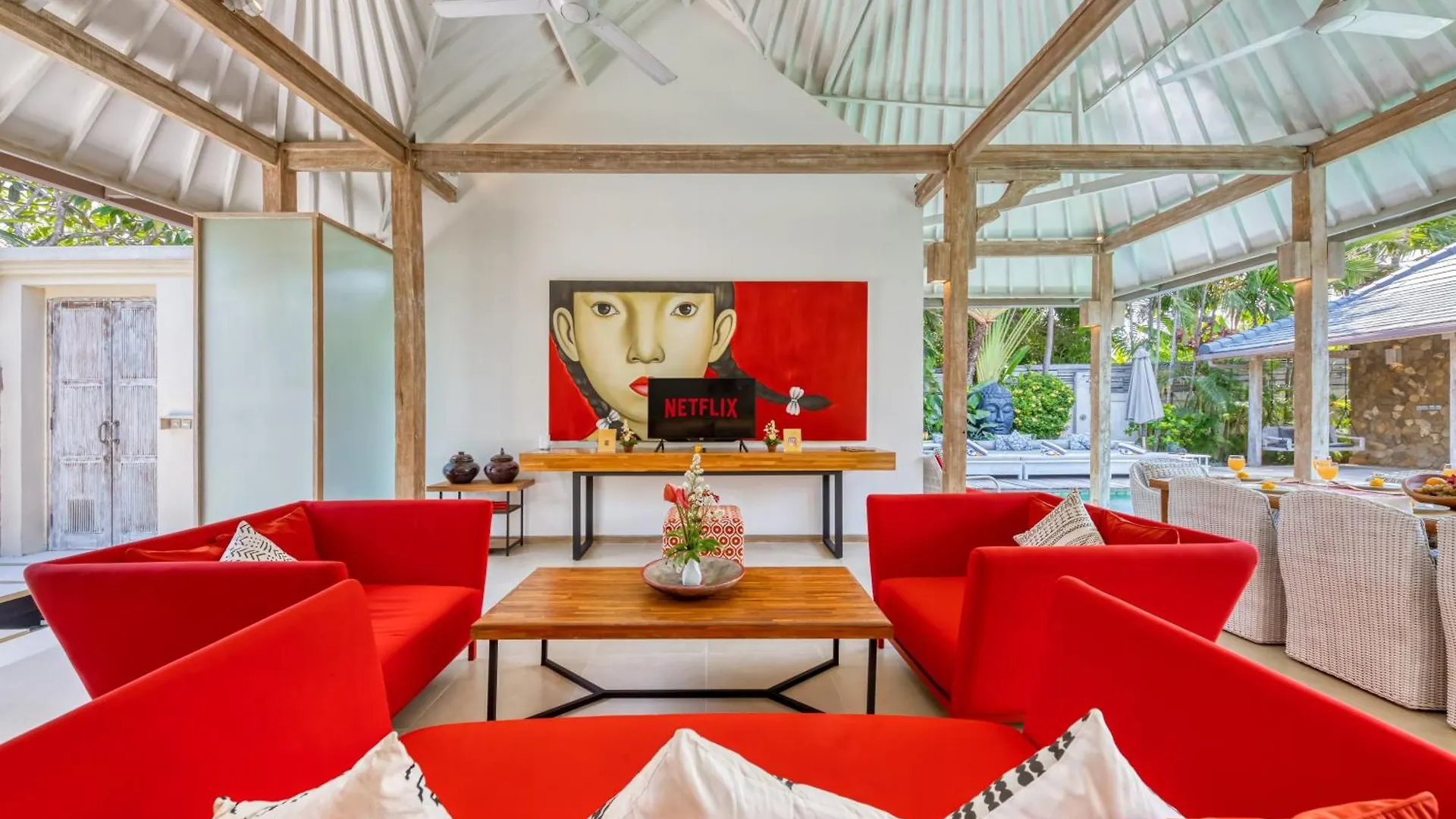 Promo 4 Bd Spacious Villa In Strategic Location Seminyak