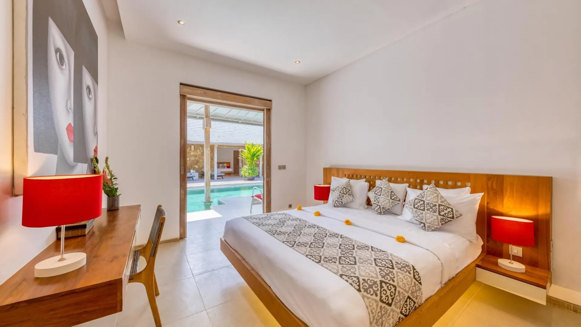 Promo 4 Bd Spacious Villa In Strategic Location Seminyak 0*,