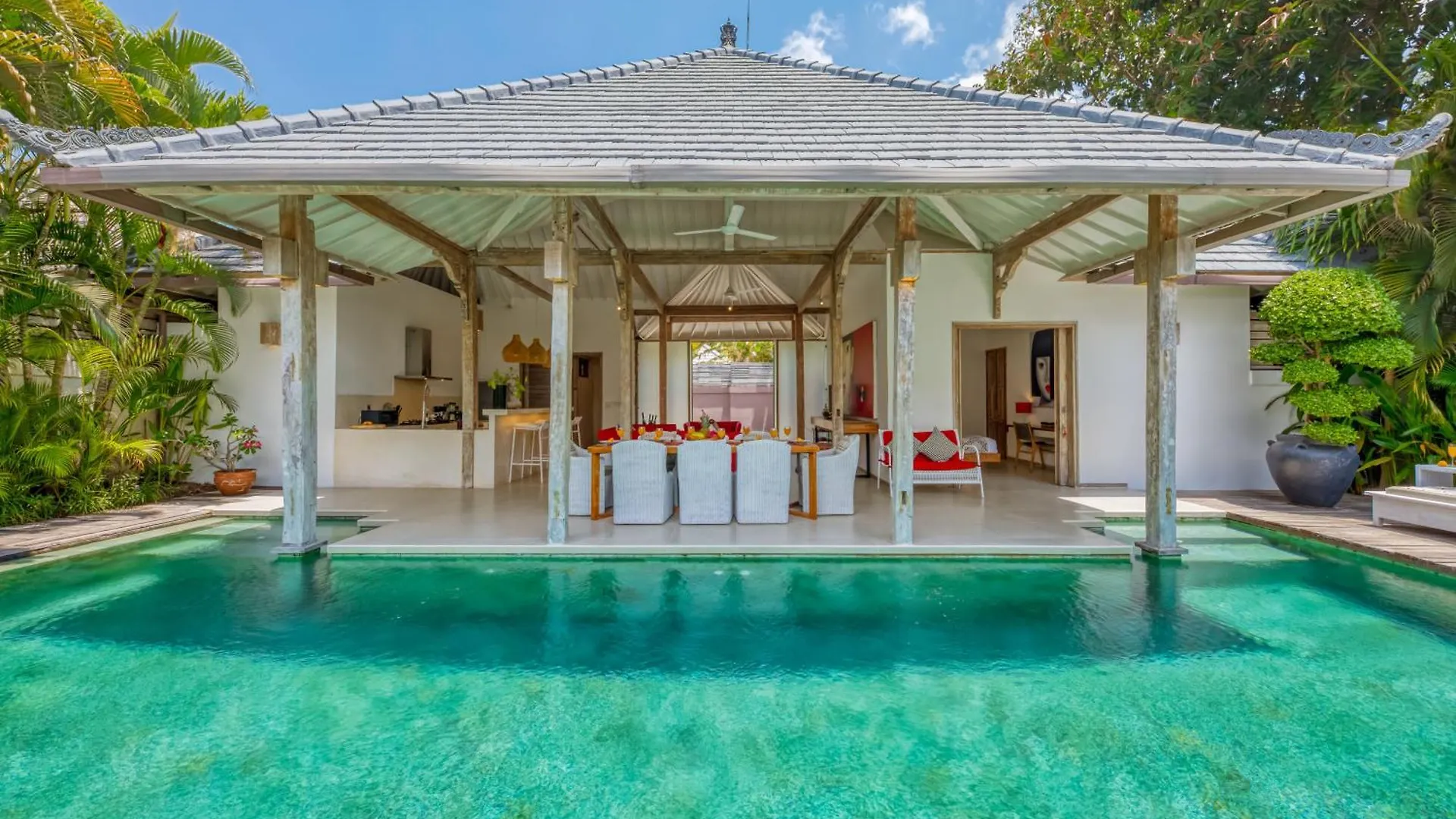 Promo 4 Bd Spacious Villa In Strategic Location Seminyak Appartement