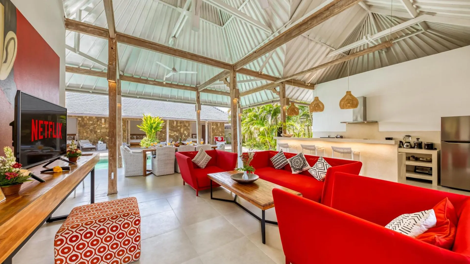 Promo 4 Bd Spacious Villa In Strategic Location Seminyak
